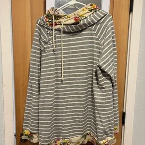 AMPERSAND AVE Gray Striped Hoodie with Floral Accents